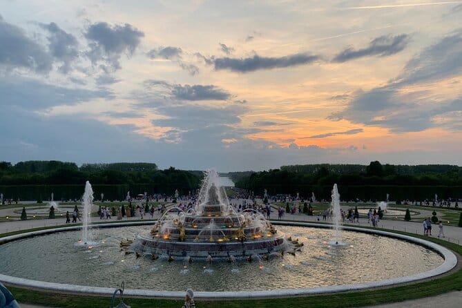 Essential Versailles: Palace and Gardens with transfer included - Key Points / Takeaways