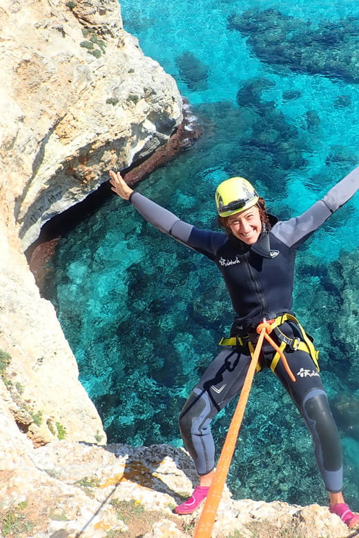 Estany Den Mas: Coastal Hike, Abseil & Sea Cave Exploration - Itinerary Details