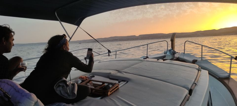 Estepona: Sunset Boat Trip & Cava & Tapas - Tips for Your Trip