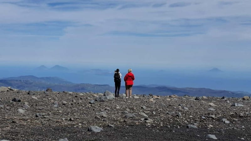 Etna: 2002 Eruption Craters Guided Hiking Tour - Who Should Consider This Experience?