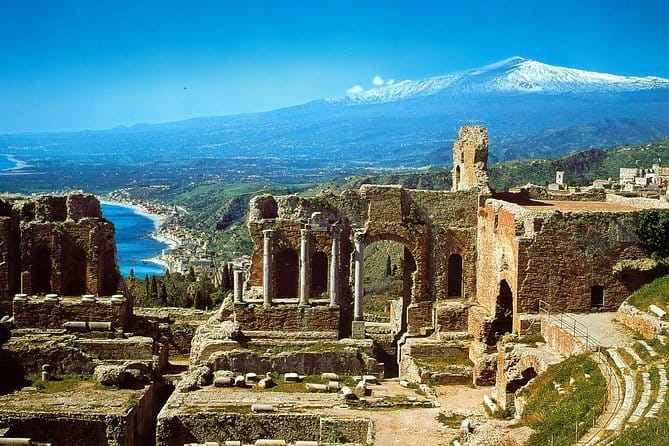 Etna and Taormina (departure from Catania area) - The Honey Workshop in Zafferana Etnea