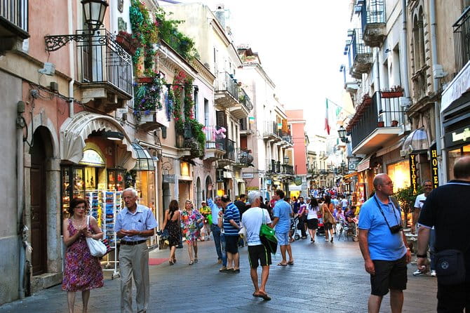 Etna Classic & Taormina (day trip) - Discovering Mount Etna’s Craters and Lava Fields