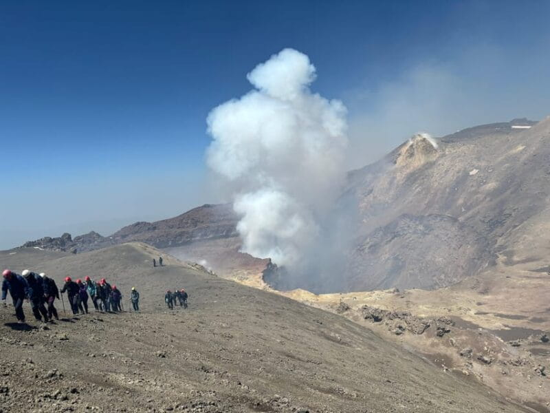 Etna excursion to 3000 mt. with cable-car and jeep 4x4 - Exploring Mount Etna: A Guided Journey to 3000 Meters