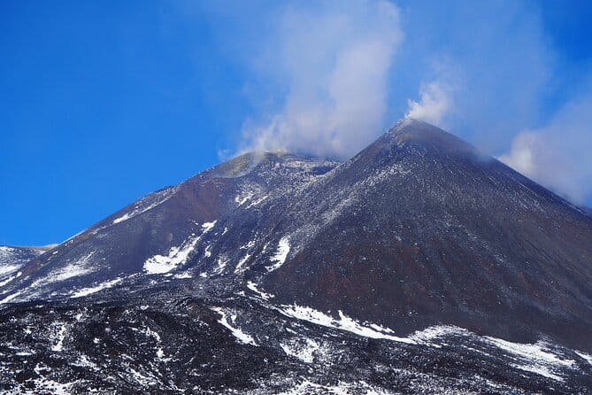 Etna Trekking High Altitude For Small Groups - What’s included and what’s not?