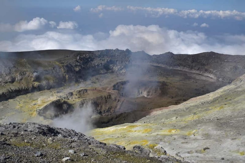 ETNA VOLCANO: Escursione sui crateri sommitali con bus 4x4 - Introducing an Exciting Ascent to Mount Etna’s Summits