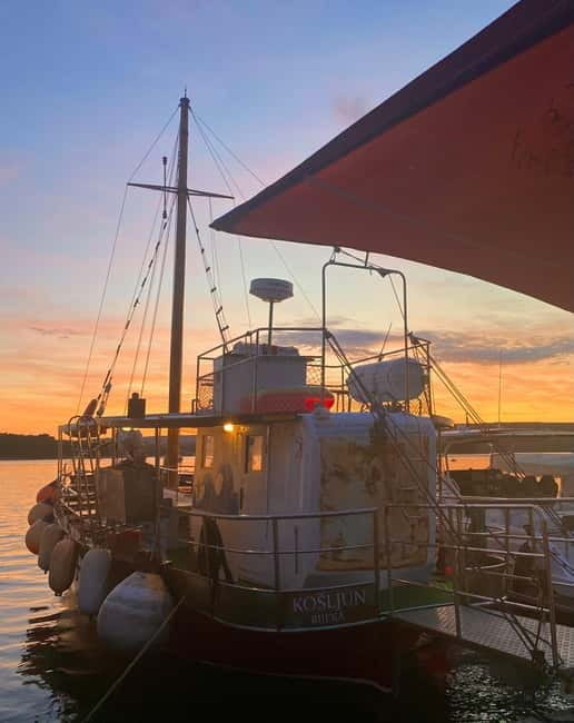 Evening Boat Trip to Krk City: Explore Nightlife & Culture - Detailed Breakdown: What to Expect