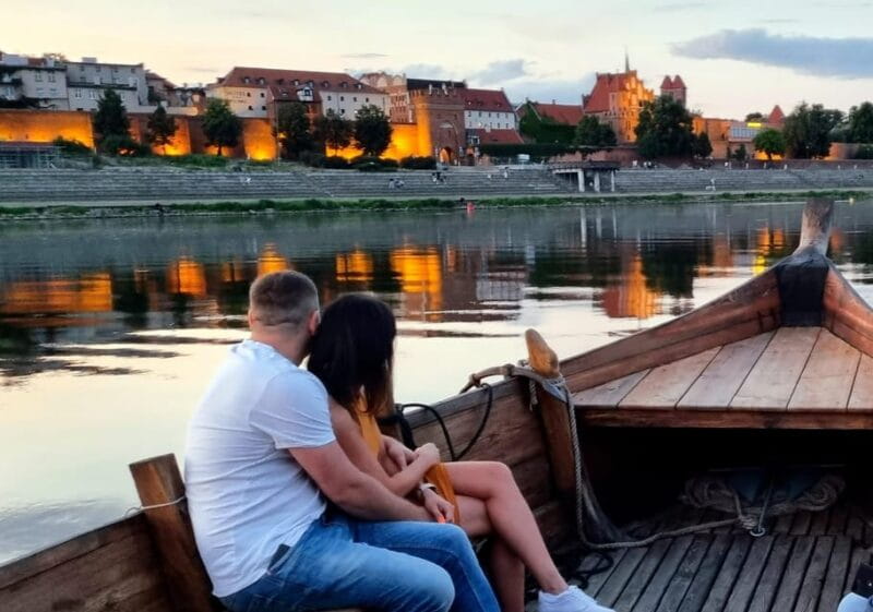 Evening Cruises in Toru - Who Should Consider This Cruise?