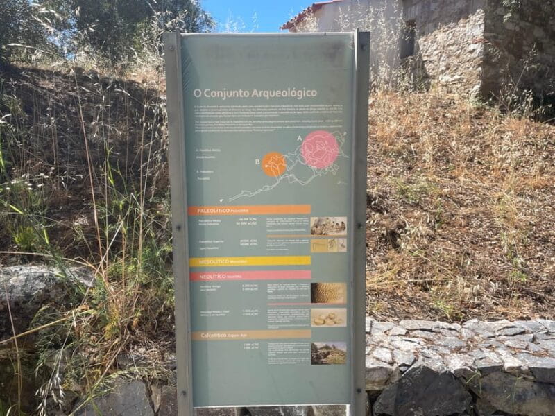 Évora or Montemor: Guided Tour of the Escoural Caves - The Journey Begins: Booking and Logistics