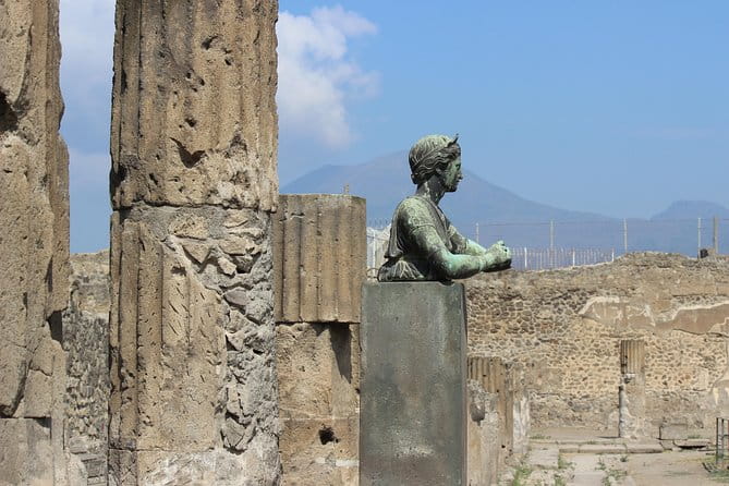 Excavations of Pompeii. Tourist guide and skip-the-line ticket - Practical Details and Tips