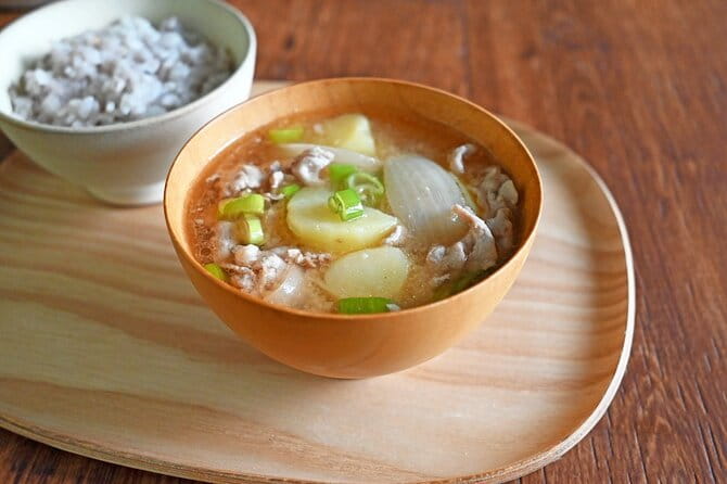 Excellent Onigiri, Karaage, and Miso Soup Dishes in Bunkyo-Ku - What to Expect During the Class