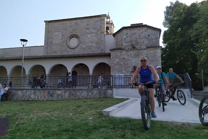 Exciting E-Bike Tour among the beauties and history of Ascoli - Discovering Ascoli Piceno on Two Wheels