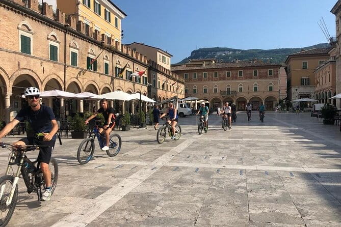 Exciting E-Bike Tour among the beauties and history of Ascoli - Price and Practicalities