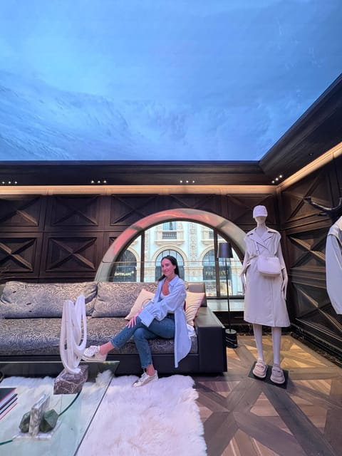 Exclusive 4-Hour Personal Shopping Experience in Milan - The Itinerary Breakdown: From Duomo to Via della Spiga