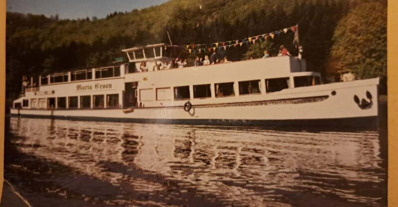 Exclusive Christmas cruise with Christmas Eve buffet - Logistics and Booking Tips