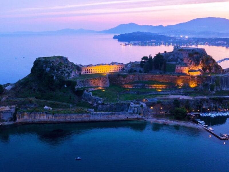 Exclusive Corfu Highlights Tour  Luxury, History & Beauty - Wandering Corfu’s UNESCO Old Town: A Cultural Tapestry