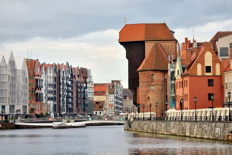 Exclusive cruise with a glass of prosecco from Gdansk to Hel - Key points / Takeaways