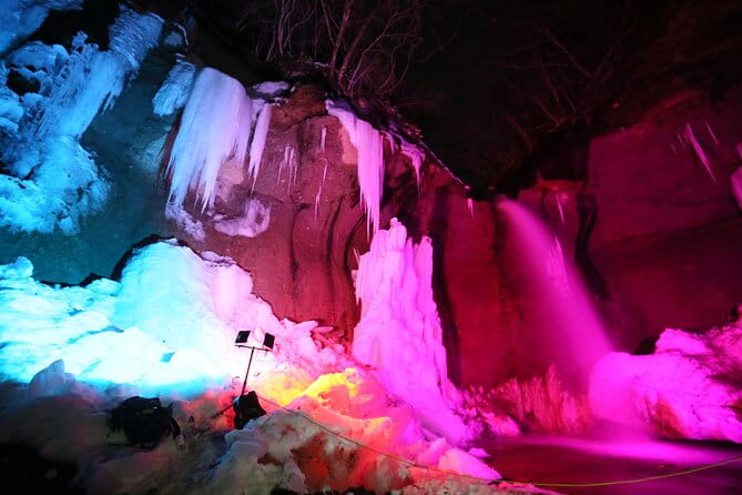 Exclusive Evening Trekking Tour to the Frozen Nanajyo Waterfall - Meeting and Transportation