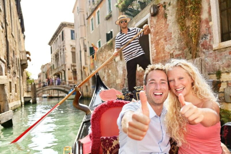 Exclusive Gondola Ride with Guided Old Town Tour - Who Will Love This Tour?