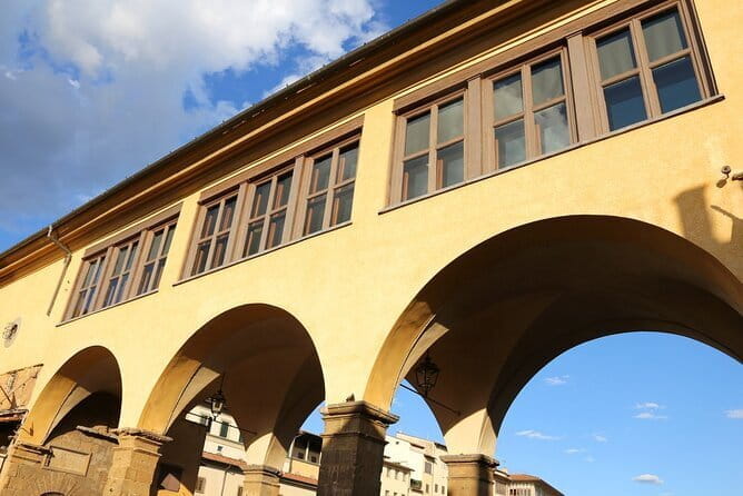 Exclusive Uffizi Gallery and Vasari Corridor Small Group Tour - Key points / Takeaways
