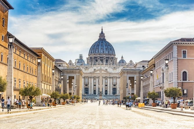 Exclusive Vatican Museum, Sistine Chapel, Underground Catacombs Tour and Tickets - FAQ