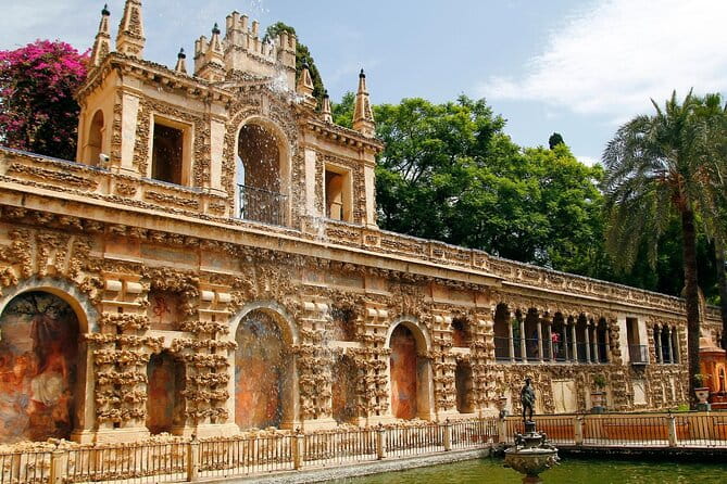 Excursion from Malaga to Seville with tickets to the Real Alcázar - Who This Tour Is Perfect For