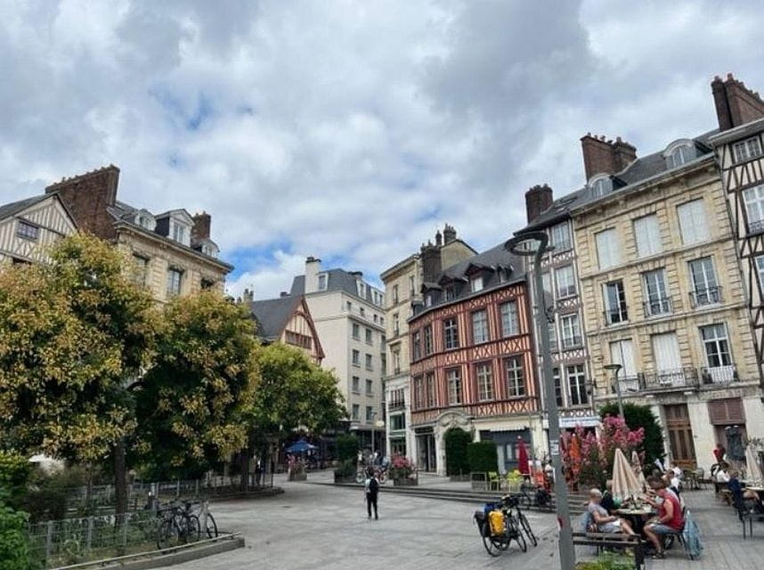 Expedition Rouen: a City Adventure at Your Own Pace - No Time Pressure for Activity