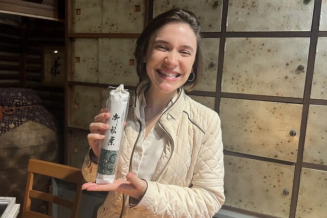 Experience Japanese Tea Packing in Hakodate - Tea Lecture and Tasting