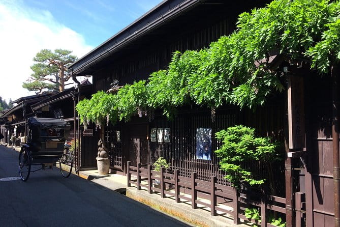 EXPERIENCE TAKAYAMA & LOCAL SAKE TASTING With Explanation 1 HOUR! - Scheduling and Availability