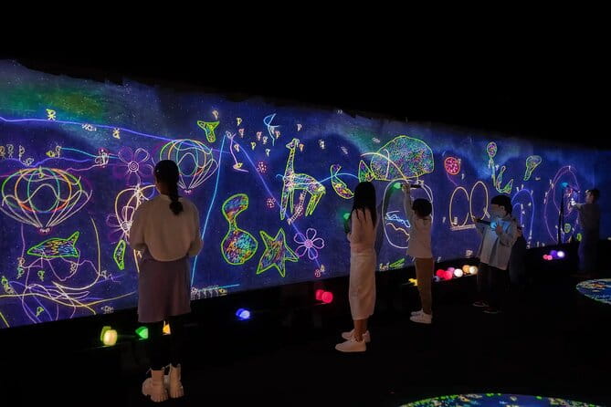 Experience TeamLab Planets in Tokyo - Key Points