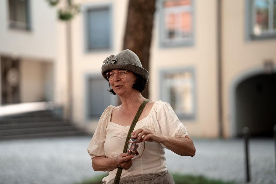 Experience Tour: Hangmen, Prostitutes, Rag Pickers - Key Points