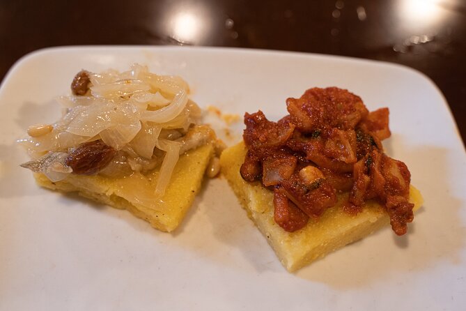 Experience Venice Like A Local: Small Group Cicchetti & Wine Tour - Neighborhood Exploration