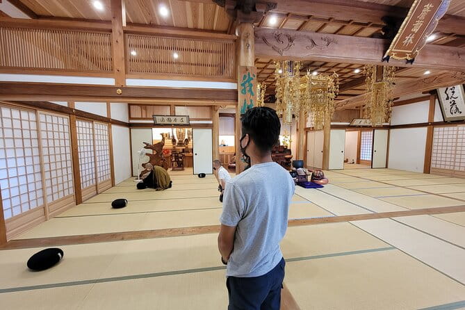 Experience Zen Meditation or Sutra Copying, and Enjoy Vegetarian Food With Monk - Savor the Delights of Shoujin Cuisine