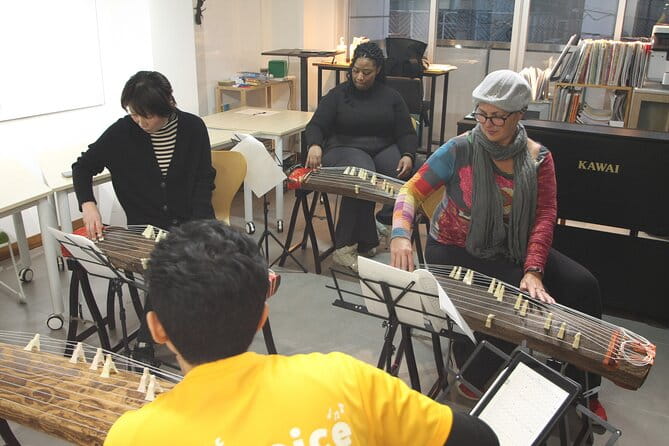 Experiential Lesson of the Japanese Instrument Koto - Participant Review and Feedback