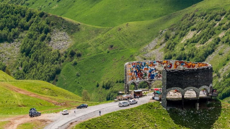 Explore Ananuri, Gudauri, & Kazbegi Guided Day Tour - Deep Dive into the Experience