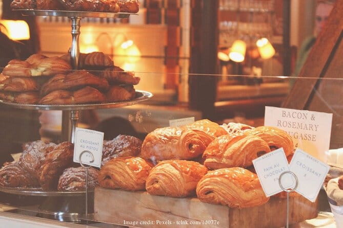 Explore Bohemian Montmartre: Private Half-Day Walking Tour - Who Will Love This Tour?