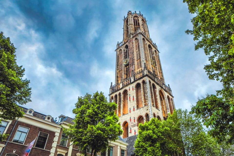 Explore Gems of Utrecht Walking Tour for Couples - Included Features
