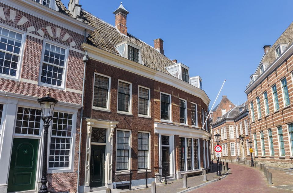 Explore Gems of Utrecht Walking Tour for Couples - Meeting Location