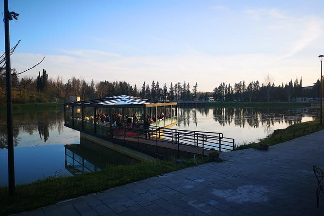 Explore Georgia in 5 days - Day Two: Georgia’s Cave and Coastline Charm