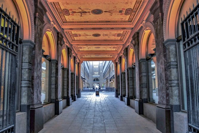 Explore Helsinki in 60 minutes with a Local - Price and Logistics: Is It Worth It?