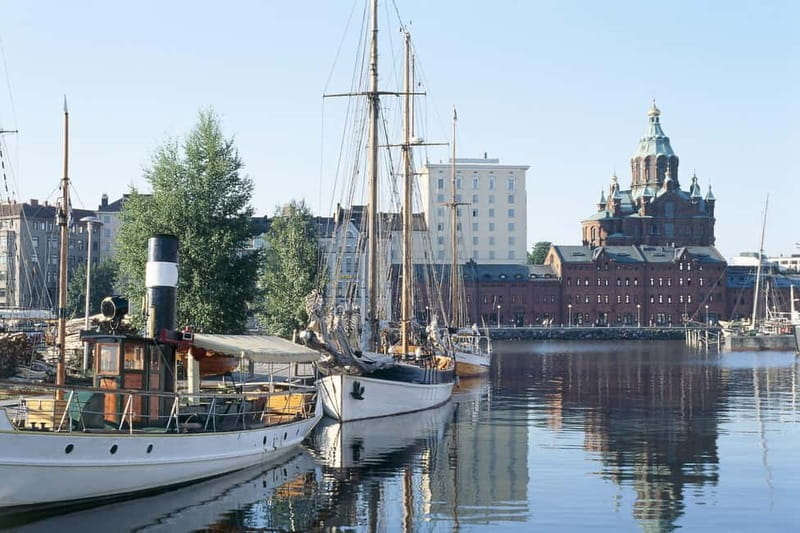 Explore Helsinki in any weather, using the Saxdor 320 GTC. - FAQ