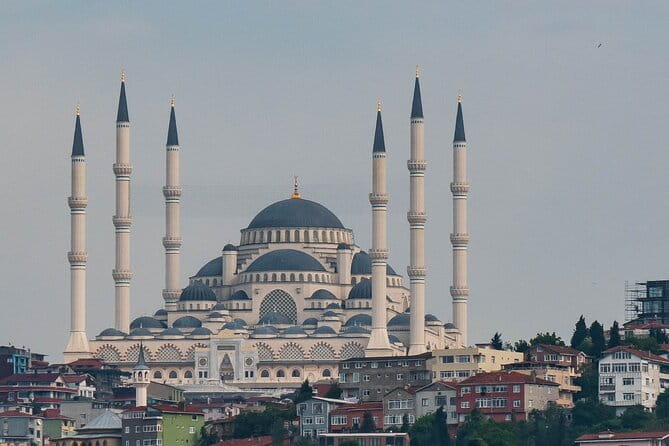 Explore Istanbul Asian Continent - Discovering the Heart of Kadikoy and Uskudar