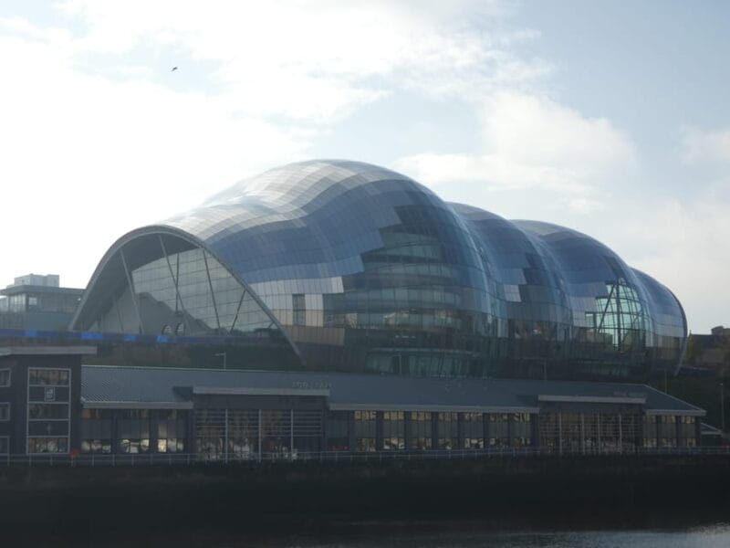 Explore Newcastle: 2 hour City Tours in Italian or English - Key Points / Takeaways