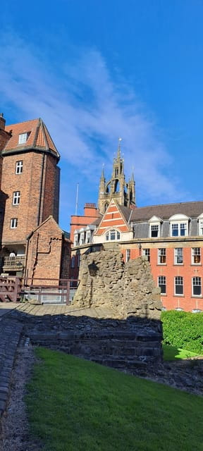 Explore Newcastle: 2 hour City Tours in Italian or English - A Walk Through Newcastle’s Core: Architectural and Historical Gems