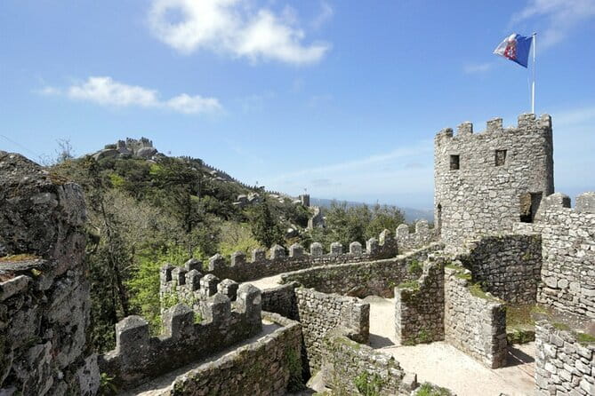 Explore Private Tour in Sintra - Discovering Sintra’s Crown Jewels: A Deep Dive into the Private Tour Experience