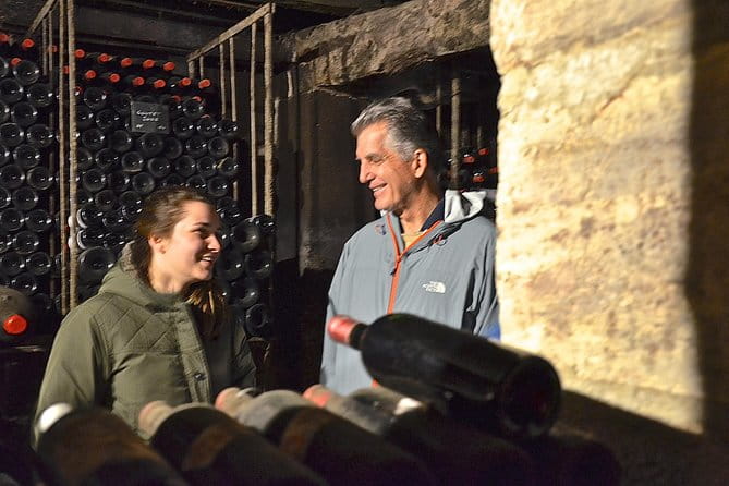 "Explore Saint-Émilion on e-Bikes: Small Group, half-Day Tour" - An In-Depth Look at the Saint-Émilion E-Bike Tour Experience