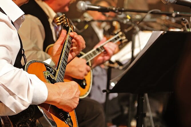 Explore Santorini: 6 hours Private Sightseeing Tour - Key Points/Takeaways