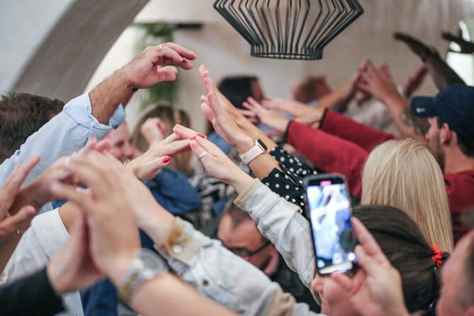 Explore Santorini: 6 hours Private Sightseeing Tour - The Sum Up