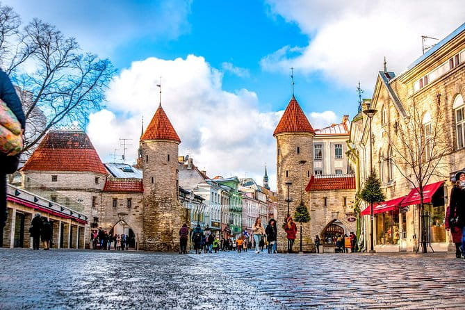 Explore Tallinn in 60 minutes with a Local - Key Points / Takeaways