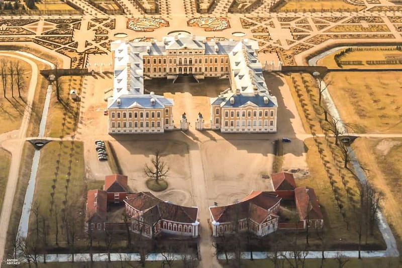 Explore the Baltics: Riga - Vilnius / Vilnius - Riga Daytrip - Who This Tour Is Best For