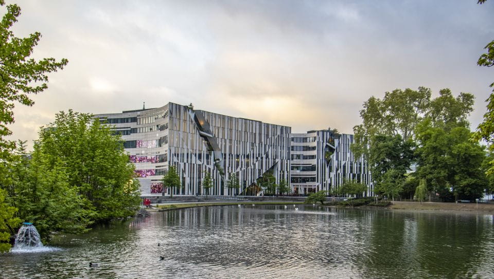 Explore the Best Intro Tour of Dusseldorf With a Local - Central Park Dating From 1600S